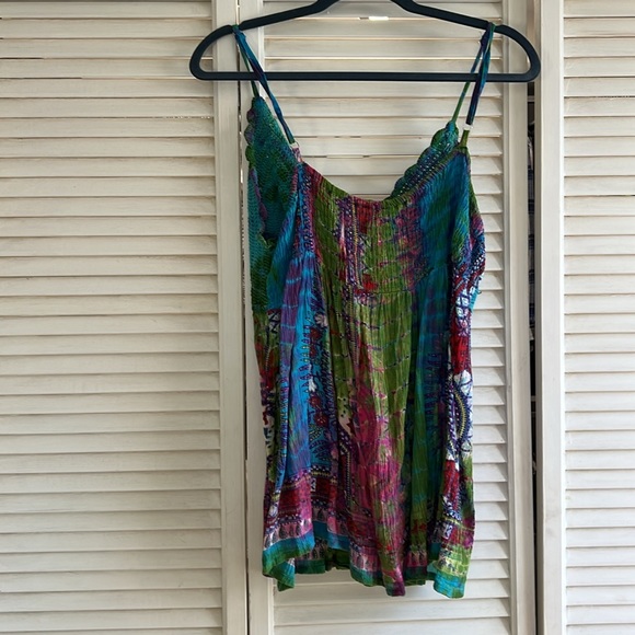 Sacred Threads tank top - Picture 2 of 4